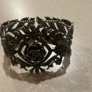 Costume Black silver stretchable bracelet with black rhinestones opening 2 7/8”